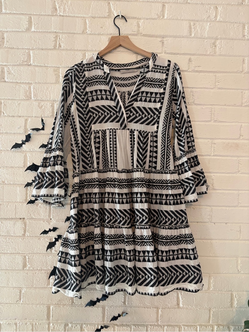 Devotion Twins Ella dress black white
